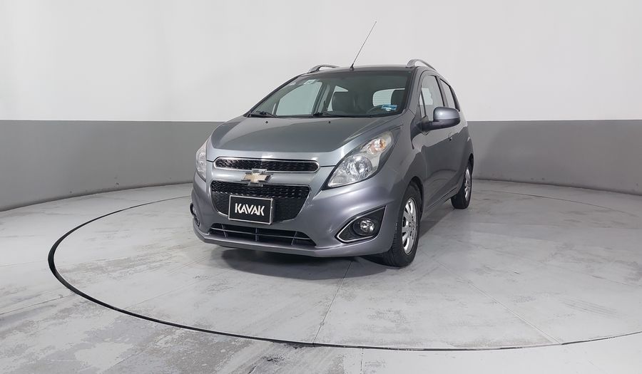 Chevrolet Spark 1.4 LTZ C MT Hatchback 2016