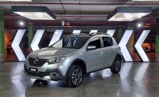 Renault • Sandero Stepway