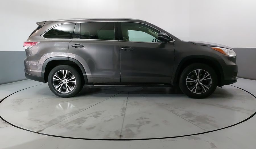 Toyota Highlander 3.5 XLE Suv 2016