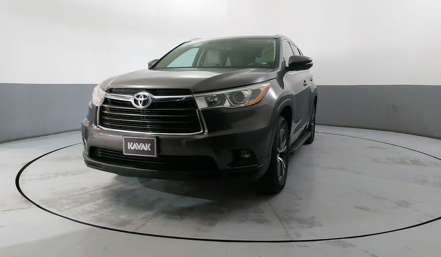 Toyota Highlander 3.5 XLE Suv 2016