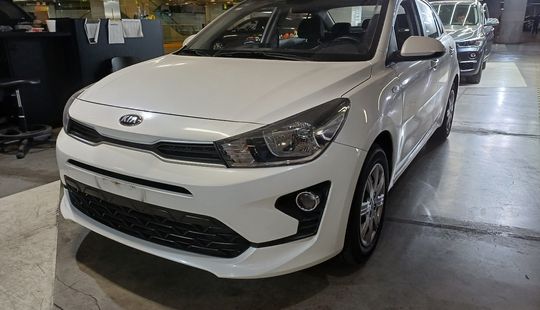 Kia • Rio