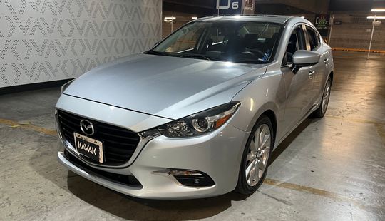 Mazda • Mazda 3