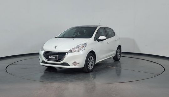 Peugeot • 208