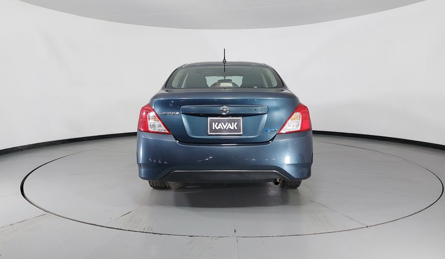 Nissan Versa 1.6 ADVANCE TA AC Sedan 2016