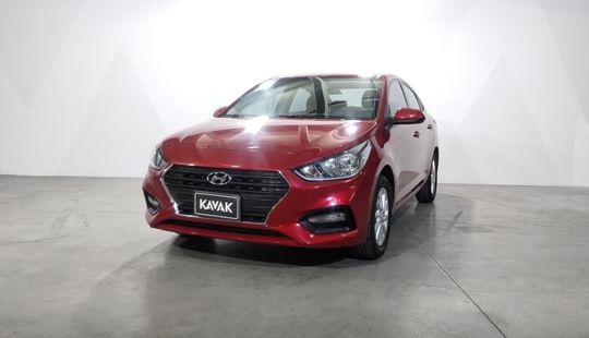 Hyundai • Accent