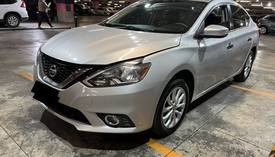 Nissan • Sentra