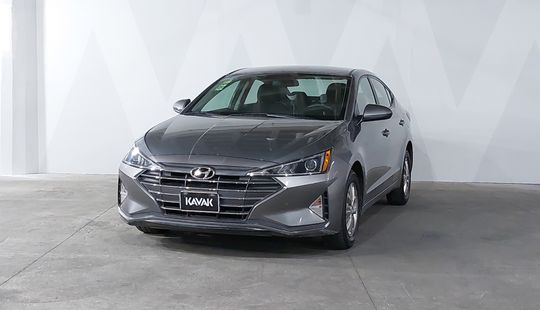 Hyundai • Elantra