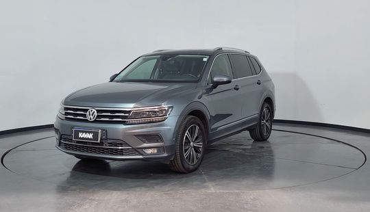 Volkswagen • Tiguan Allspace