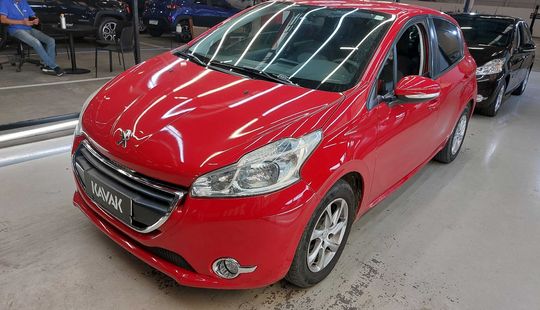 Peugeot • 208