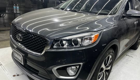 Kia • Sorento