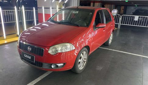 Fiat Palio 1.6 ESSENCE MT Hatchback 2011