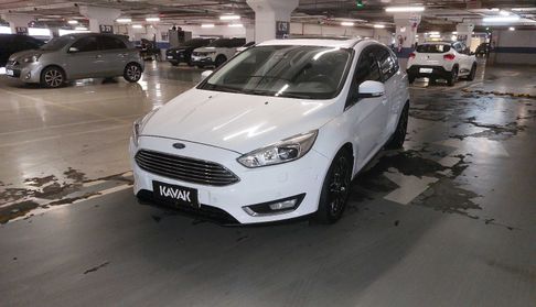 Ford Focus TITANIUM PLUS Hatchback 2016