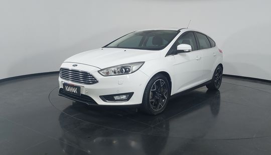 Ford Focus TITANIUM PLUS-2016