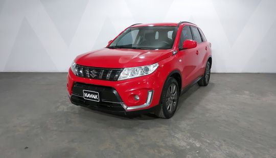 Suzuki • Vitara