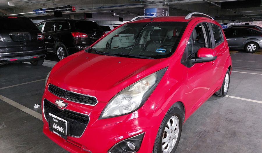 Chevrolet Spark 1.2 LTZ C MT Hatchback 2014