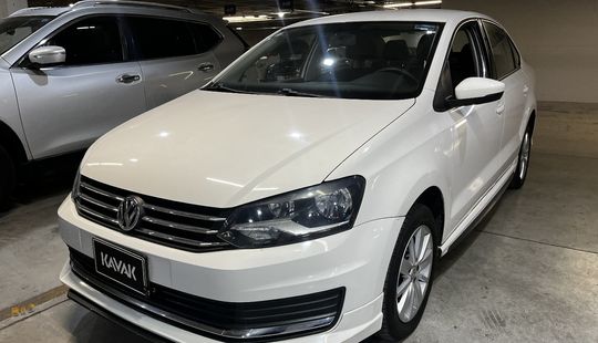 Volkswagen • Vento