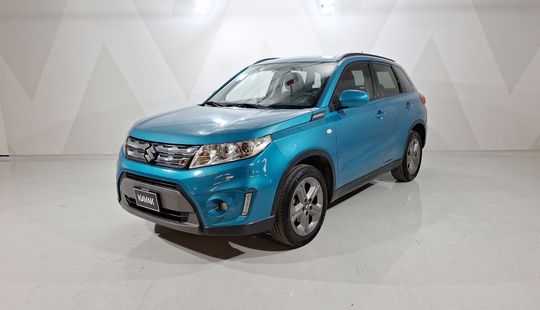 Suzuki • Vitara