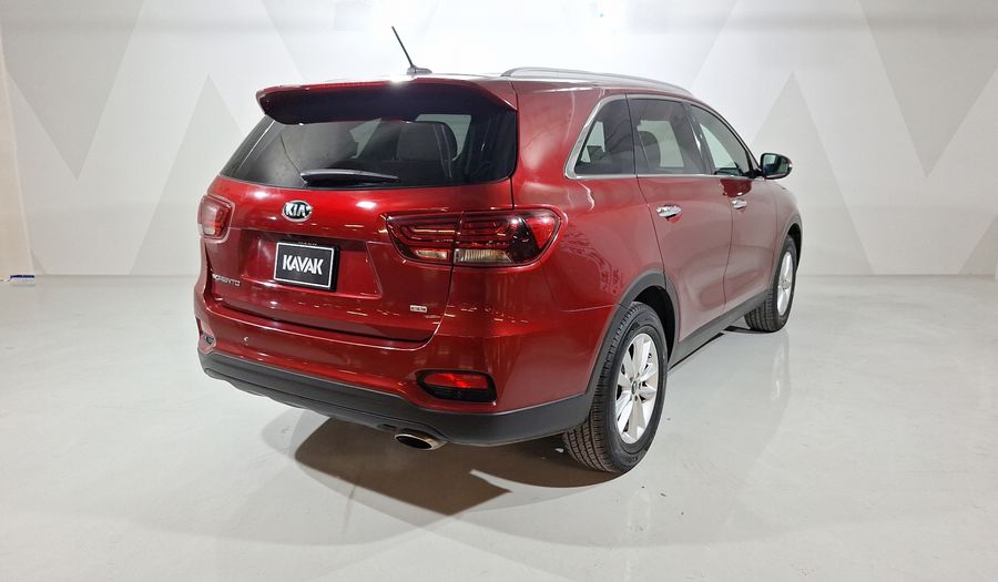 Kia Sorento 2.4 LX AUTO Suv 2019