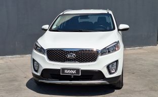 Kia • Sorento