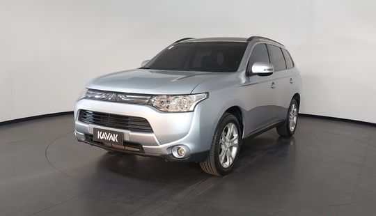 Mitsubishi Outlander AUTOMATICO GASOLINA-2015