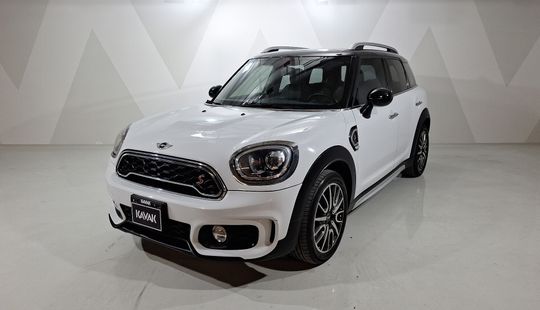 Mini • Countryman