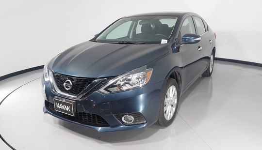 Nissan • Sentra