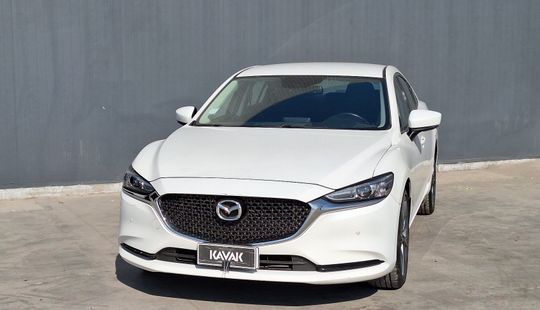 Mazda • Mazda 6