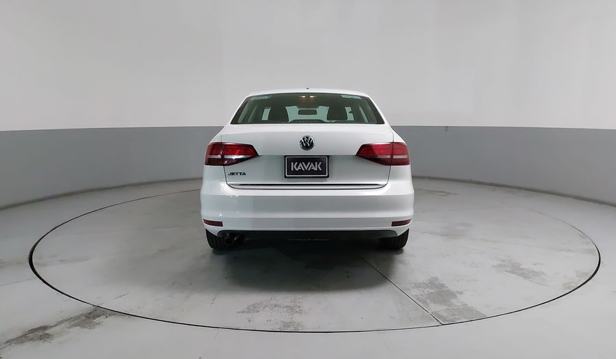 Volkswagen Jetta 2.5 COMFORTLINE TIP. BOLSAS AIRE DEL. Sedan 2018