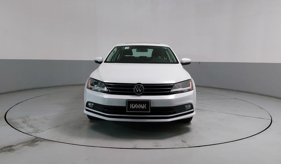 Volkswagen Jetta 2.5 COMFORTLINE TIP. BOLSAS AIRE DEL. Sedan 2018