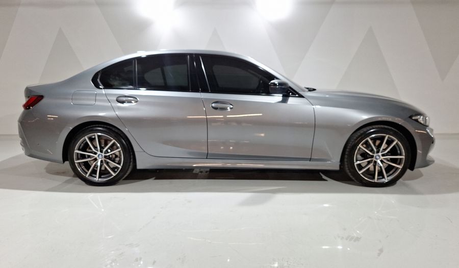 Bmw Serie 3 2.0 330E PHEV AUTO Sedan 2024