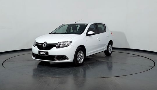 Renault • Sandero