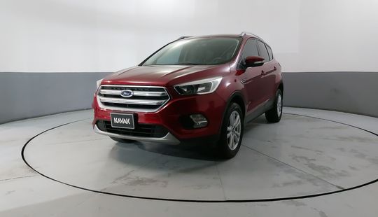 Ford • Escape