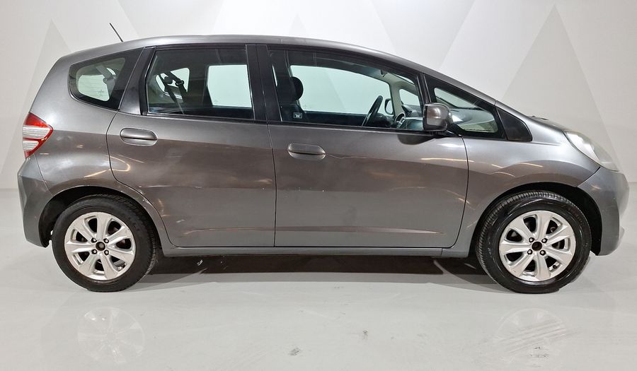 Honda Fit 1.5 LX MT Hatchback 2013