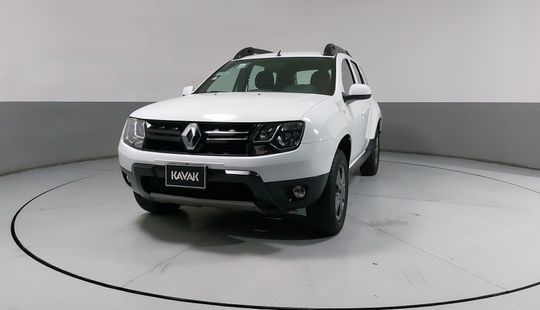 Renault • Duster