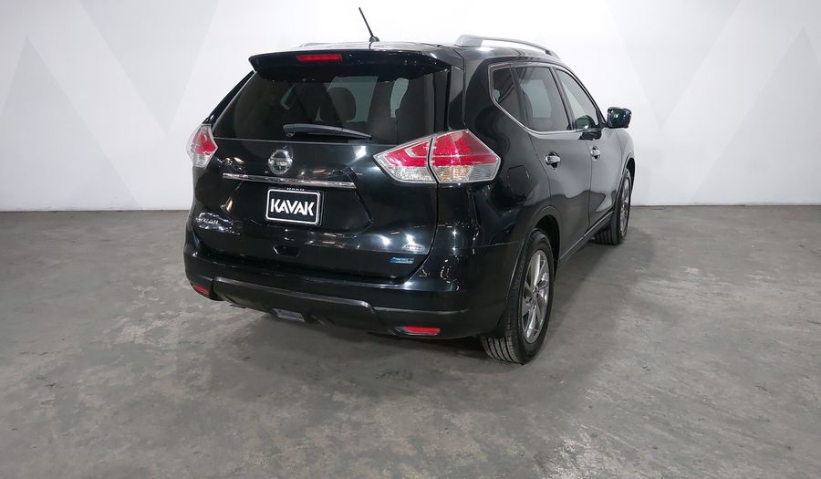 Nissan X-trail 2.5 EXCLUSIVE 3 ROW CVT 4WD Suv 2015