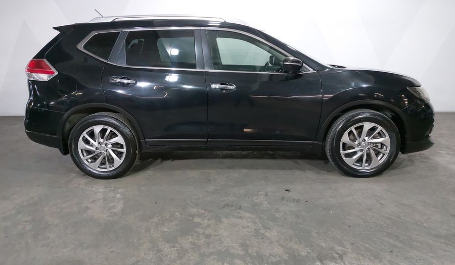 Nissan X-trail 2.5 EXCLUSIVE 3 ROW CVT 4WD Suv 2015