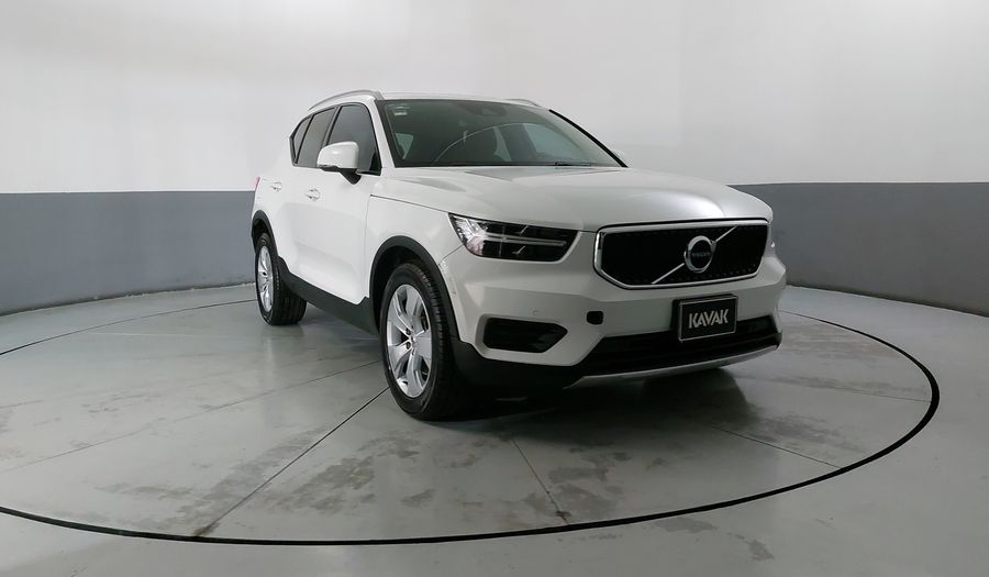 Volvo Xc40 2.0 MOMENTUM T4 AUTO Suv 2019