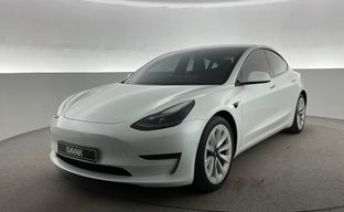 Tesla • Model 3