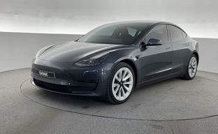 Tesla • Model 3