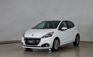 Peugeot • 208