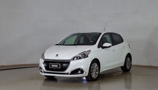 Peugeot • 208