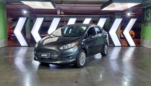 Ford Fiesta Kinetic Design 1.6 TITANIUM MT Sedan 2015