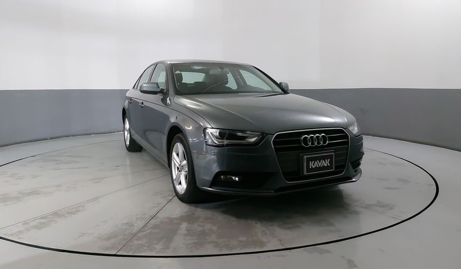 Audi A4 2.0 TFSI TRENDY MULTITRONIC Sedan 2015