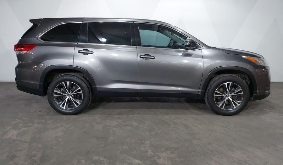 Toyota Highlander 3.5 LE AUTO Suv 2019