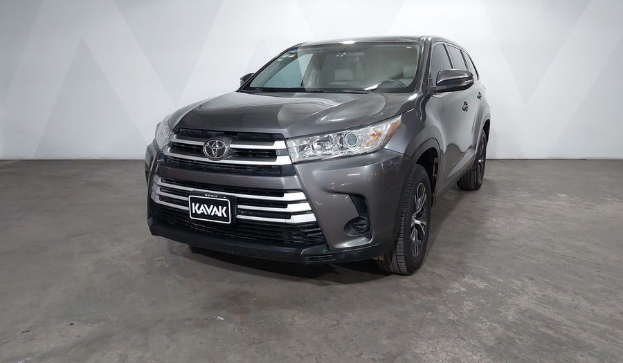 Toyota Highlander 3.5 LE AUTO Suv 2019