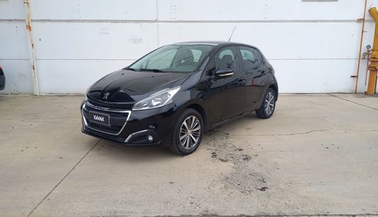 Peugeot • 208