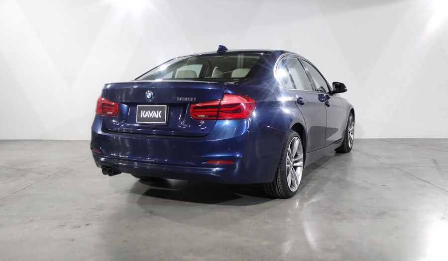 Bmw Serie 3 2.0 330IA SPORT LINE AUTO Sedan 2018