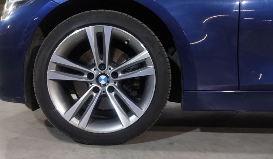 Bmw Serie 3 2.0 330IA SPORT LINE AUTO Sedan 2018