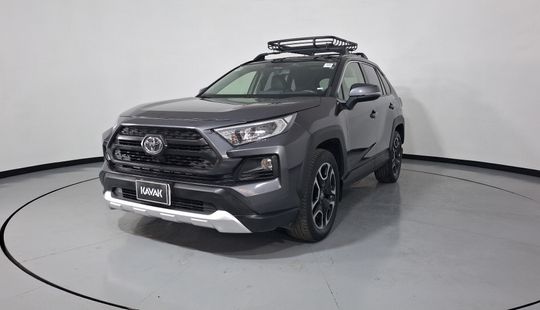 Toyota • RAV4