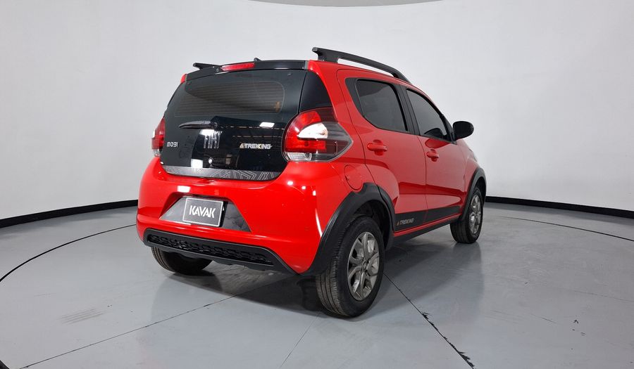 Fiat Mobi 1.0 TREKKING Hatchback 2021